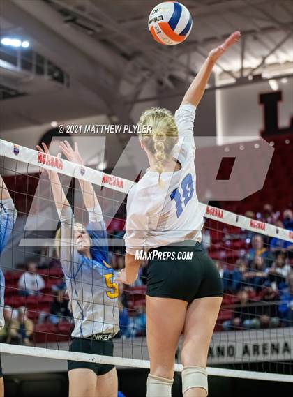 Thumbnail 1 in Camden County vs. Southwestern Randolph (NCHSAA 2A Final) (2 of 2) (the Game) photogallery.