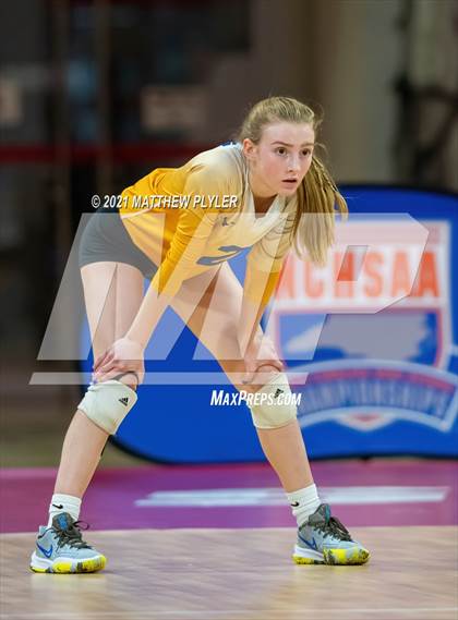 Thumbnail 3 in Camden County vs. Southwestern Randolph (NCHSAA 2A Final) (2 of 2) (the Game) photogallery.