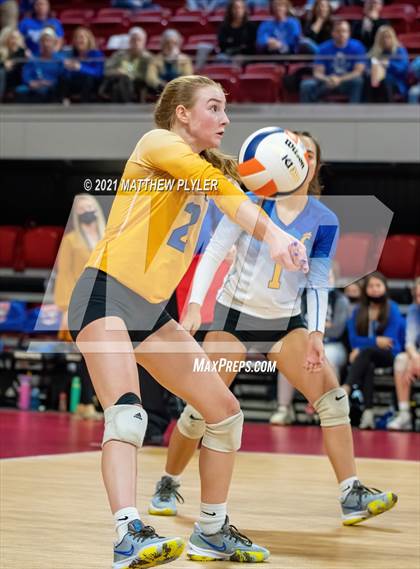 Thumbnail 1 in Camden County vs. Southwestern Randolph (NCHSAA 2A Final) (2 of 2) (the Game) photogallery.