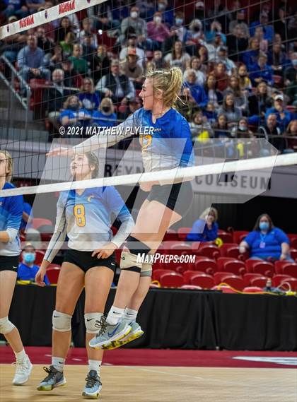 Thumbnail 1 in Camden County vs. Southwestern Randolph (NCHSAA 2A Final) (2 of 2) (the Game) photogallery.