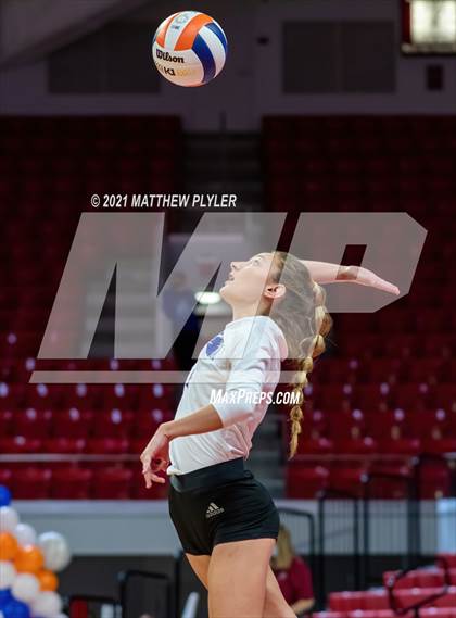 Thumbnail 1 in Camden County vs. Southwestern Randolph (NCHSAA 2A Final) (2 of 2) (the Game) photogallery.
