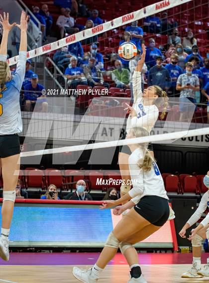 Thumbnail 1 in Camden County vs. Southwestern Randolph (NCHSAA 2A Final) (2 of 2) (the Game) photogallery.