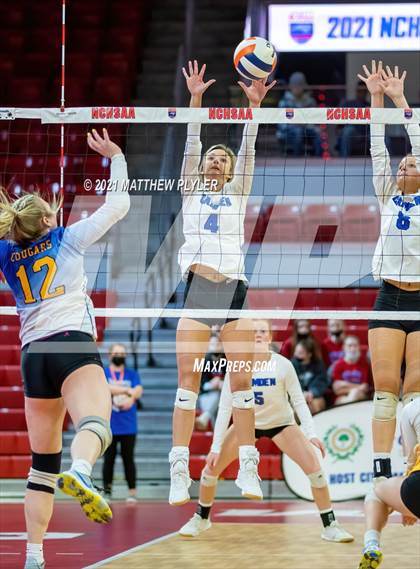 Thumbnail 2 in Camden County vs. Southwestern Randolph (NCHSAA 2A Final) (2 of 2) (the Game) photogallery.