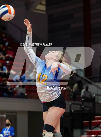 Thumbnail 3 in Camden County vs. Southwestern Randolph (NCHSAA 2A Final) (2 of 2) (the Game) photogallery.