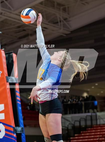 Thumbnail 2 in Camden County vs. Southwestern Randolph (NCHSAA 2A Final) (2 of 2) (the Game) photogallery.