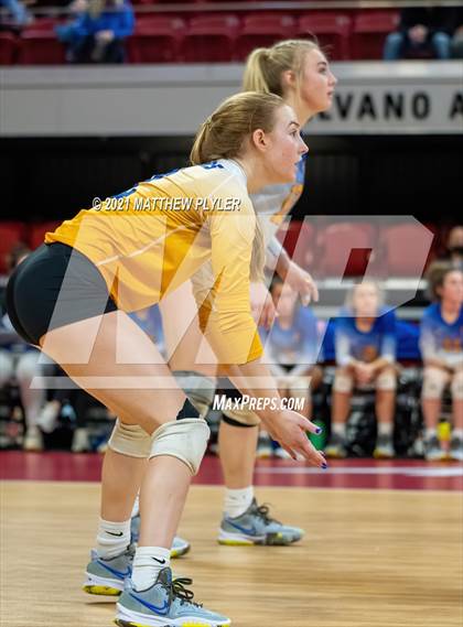 Thumbnail 2 in Camden County vs. Southwestern Randolph (NCHSAA 2A Final) (2 of 2) (the Game) photogallery.