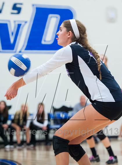 Thumbnail 1 in Grandview vs. Douglas County (Titan Classic) photogallery.