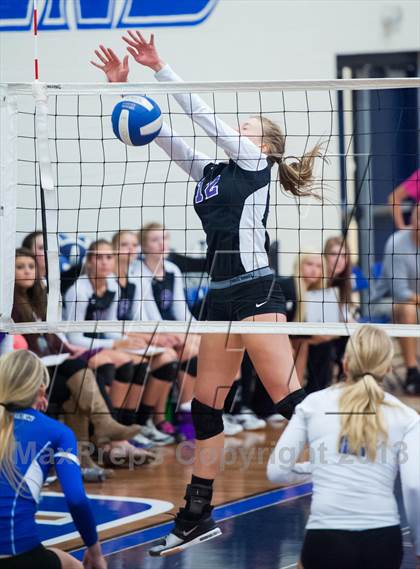 Thumbnail 1 in Grandview vs. Douglas County (Titan Classic) photogallery.