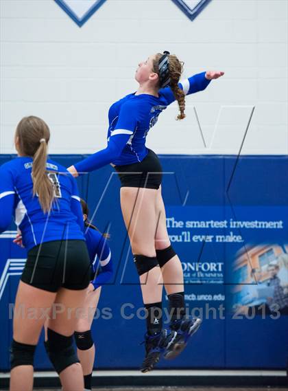 Thumbnail 1 in Grandview vs. Douglas County (Titan Classic) photogallery.