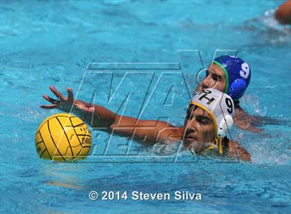 Thumbnail 3 in Eastlake vs. Patrick Henry (9th Annual Draz Classic) photogallery.
