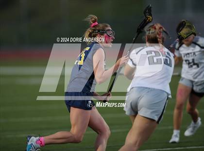 Thumbnail 3 in Oak Ridge @ Vista del Lago photogallery.