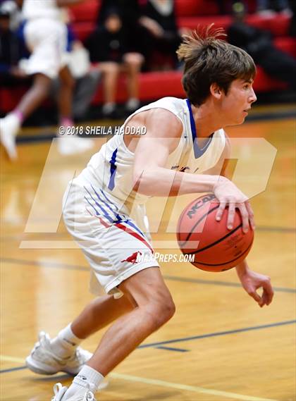 Thumbnail 3 in Brooks DeBartolo Collegiate @ Northside Christian photogallery.