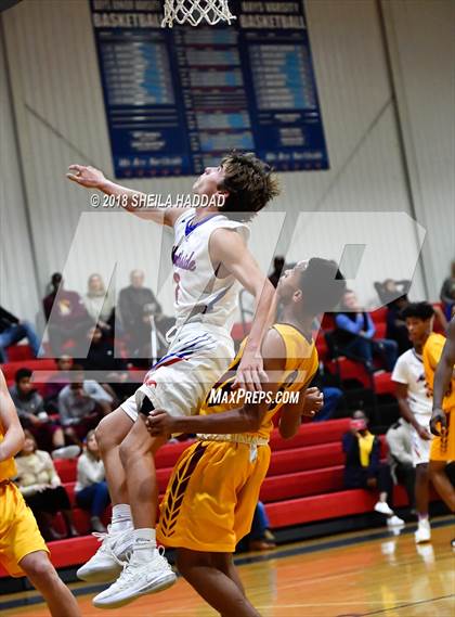 Thumbnail 1 in Brooks DeBartolo Collegiate @ Northside Christian photogallery.