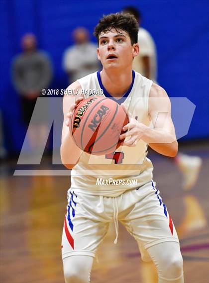 Thumbnail 2 in Brooks DeBartolo Collegiate @ Northside Christian photogallery.