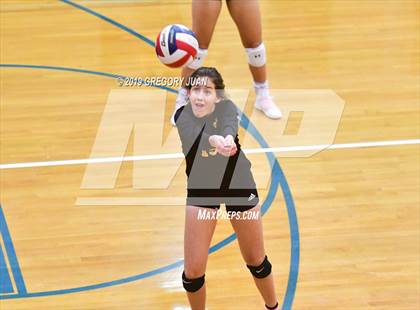 Thumbnail 1 in Cabrini vs Haynes Academy (Country Day Tournament) photogallery.