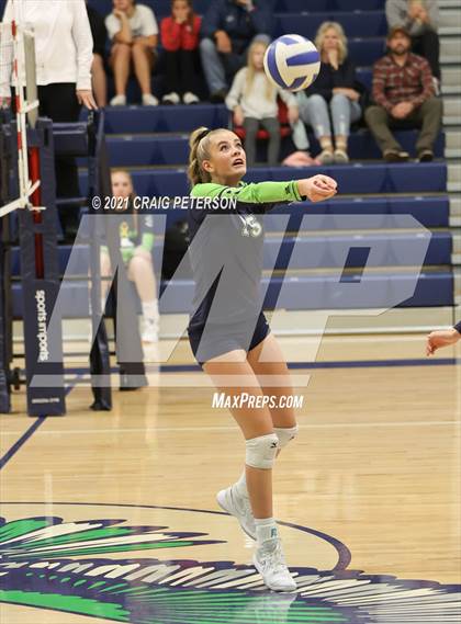Thumbnail 1 in Mountain Crest @ Ridgeline photogallery.