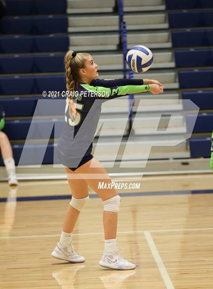 Thumbnail 1 in Mountain Crest @ Ridgeline photogallery.