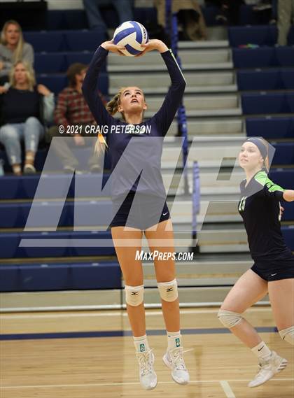 Thumbnail 1 in Mountain Crest @ Ridgeline photogallery.