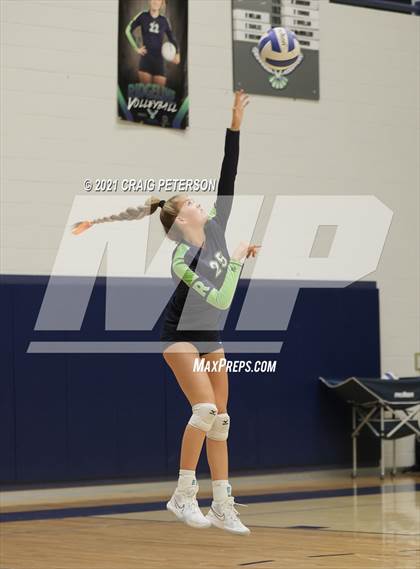 Thumbnail 3 in Mountain Crest @ Ridgeline photogallery.
