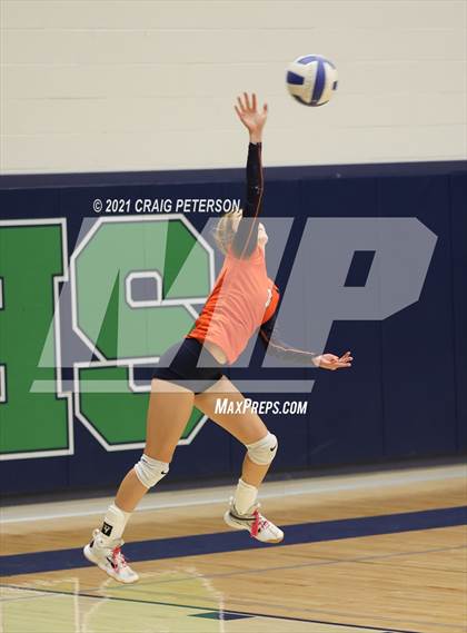 Thumbnail 3 in Mountain Crest @ Ridgeline photogallery.