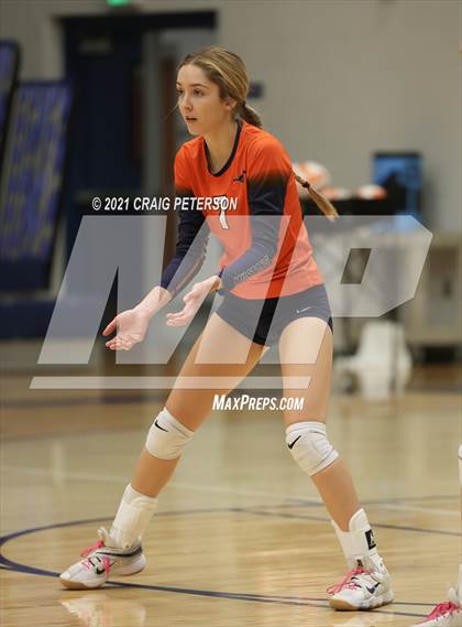 Thumbnail 1 in Mountain Crest @ Ridgeline photogallery.