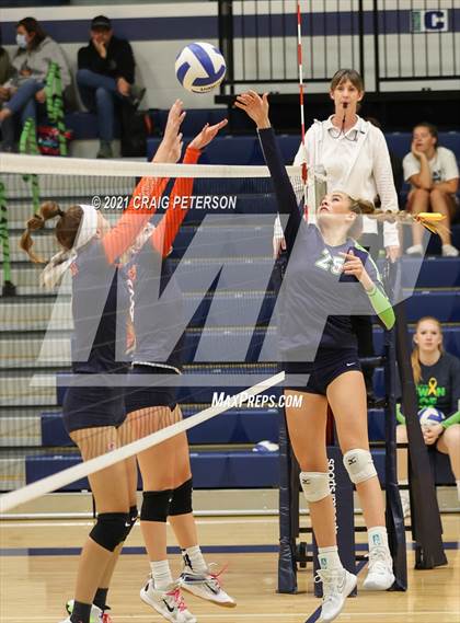 Thumbnail 3 in Mountain Crest @ Ridgeline photogallery.