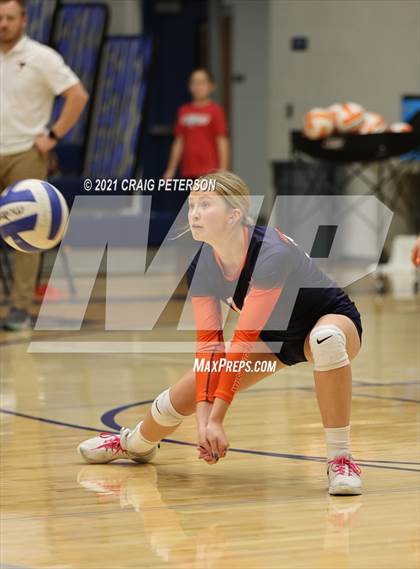 Thumbnail 2 in Mountain Crest @ Ridgeline photogallery.