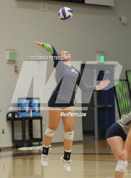 Thumbnail 3 in Mountain Crest @ Ridgeline photogallery.