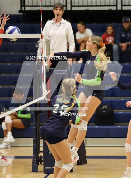 Thumbnail 2 in Mountain Crest @ Ridgeline photogallery.