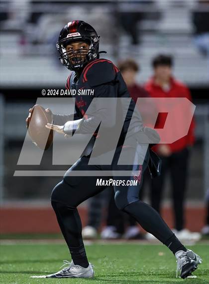 Thumbnail 1 in Lee's Summit @ Lee's Summit North (MSHSAA Class 6 District 6 Championship) photogallery.