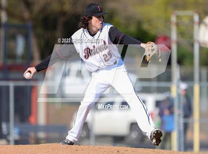 Thumbnail 3 in Redwood @ Petaluma photogallery.