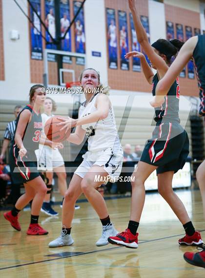 Thumbnail 1 in Romeo @ Stoney Creek (MHSAA District Semifinal) photogallery.