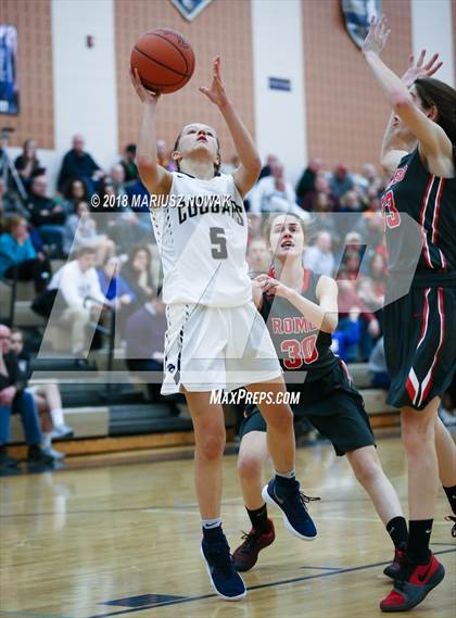 Thumbnail 1 in Romeo @ Stoney Creek (MHSAA District Semifinal) photogallery.