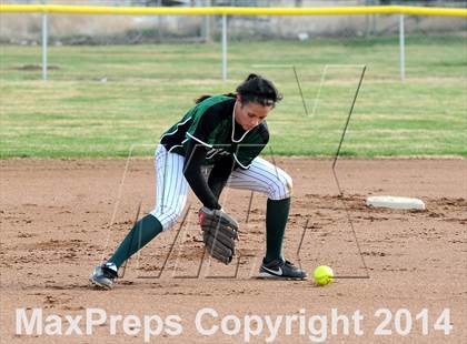 Thumbnail 1 in Burroughs @ Tehachapi photogallery.