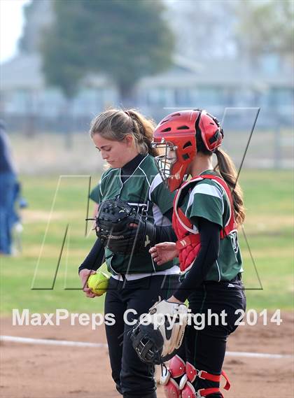 Thumbnail 1 in Burroughs @ Tehachapi photogallery.