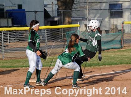 Thumbnail 1 in Burroughs @ Tehachapi photogallery.