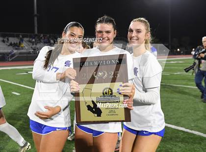 Thumbnail 3 in Santiago vs. Santa Margarita (CIF-SS Open Division Final) photogallery.