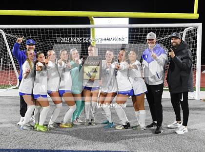Thumbnail 1 in Santiago vs. Santa Margarita (CIF-SS Open Division Final) photogallery.