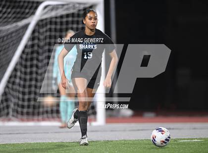 Thumbnail 1 in Santiago vs. Santa Margarita (CIF-SS Open Division Final) photogallery.