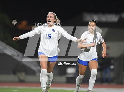 Thumbnail 2 in Santiago vs. Santa Margarita (CIF-SS Open Division Final) photogallery.