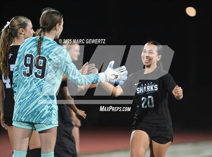 Thumbnail 2 in Santiago vs. Santa Margarita (CIF-SS Open Division Final) photogallery.