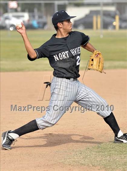 Thumbnail 2 in Northview @ Covina photogallery.