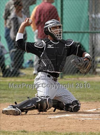 Thumbnail 3 in Northview @ Covina photogallery.