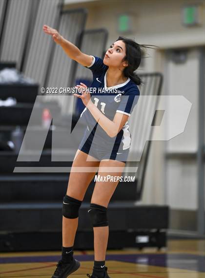 Thumbnail 3 in Elizabeth vs. Rancho Dominguez (CIF LAC D4 Semifinal) photogallery.