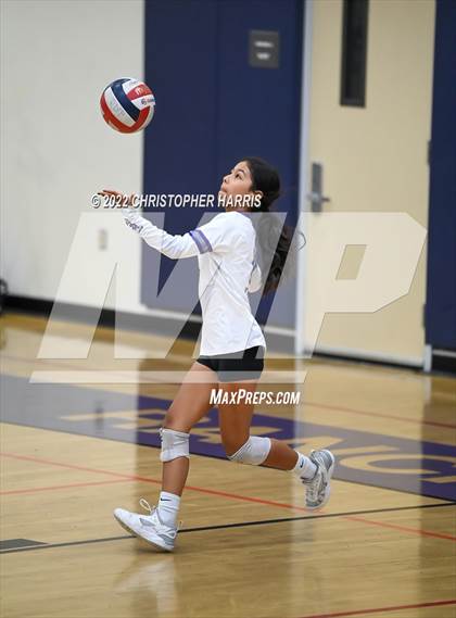 Thumbnail 2 in Elizabeth vs. Rancho Dominguez (CIF LAC D4 Semifinal) photogallery.