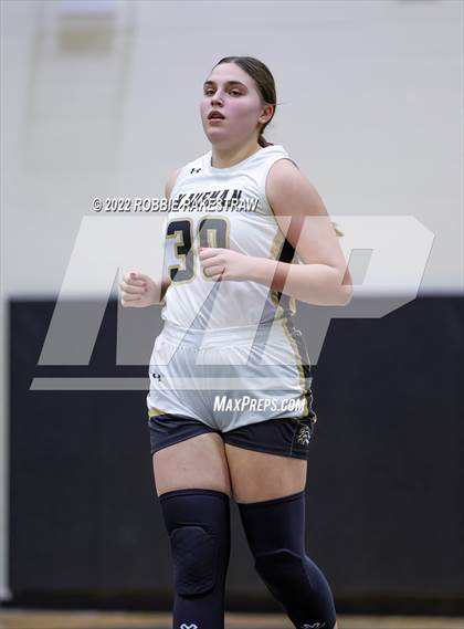 Thumbnail 2 in Kaufman vs. Eustace (Kaufman Holiday Tournament) photogallery.