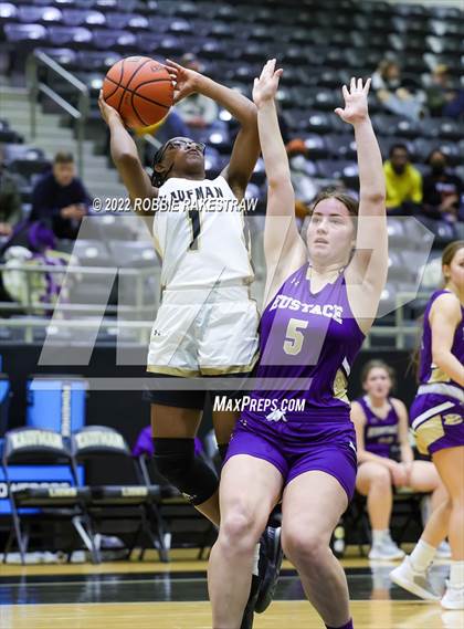 Thumbnail 1 in Kaufman vs. Eustace (Kaufman Holiday Tournament) photogallery.