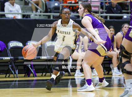 Thumbnail 2 in Kaufman vs. Eustace (Kaufman Holiday Tournament) photogallery.