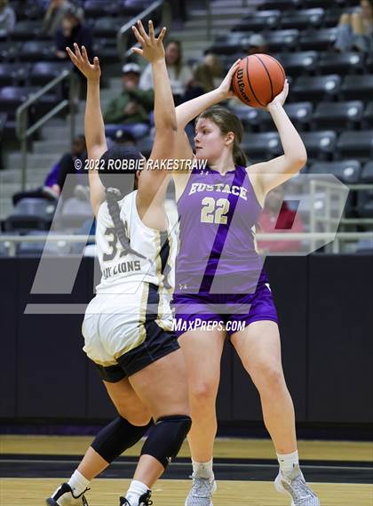 Thumbnail 2 in Kaufman vs. Eustace (Kaufman Holiday Tournament) photogallery.