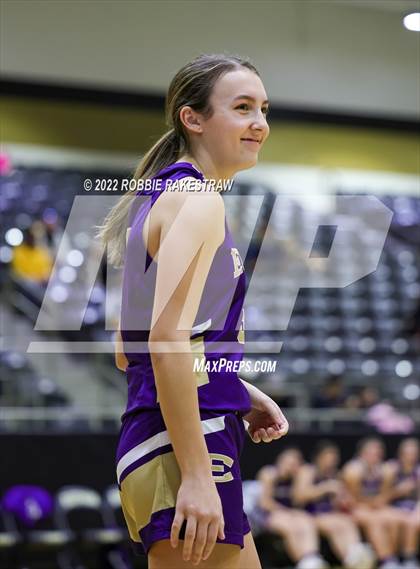 Thumbnail 3 in Kaufman vs. Eustace (Kaufman Holiday Tournament) photogallery.